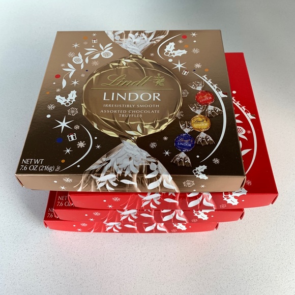 [Free If You Bundle] Lot Of (4) *Empty* Chocolate Gift Boxes For Crafting - Picture 1 of 6